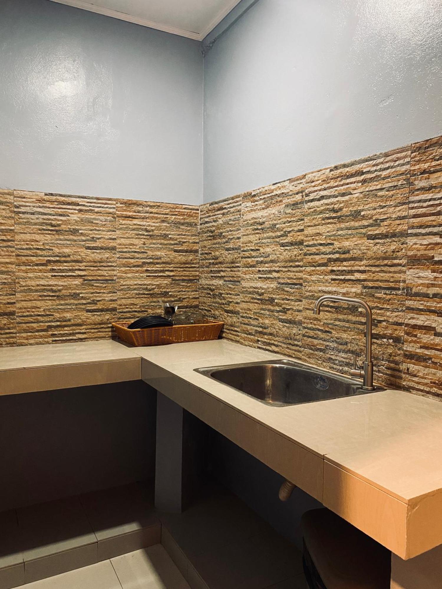 Lakayo Hillside Apartelle サンフアン エクステリア 写真