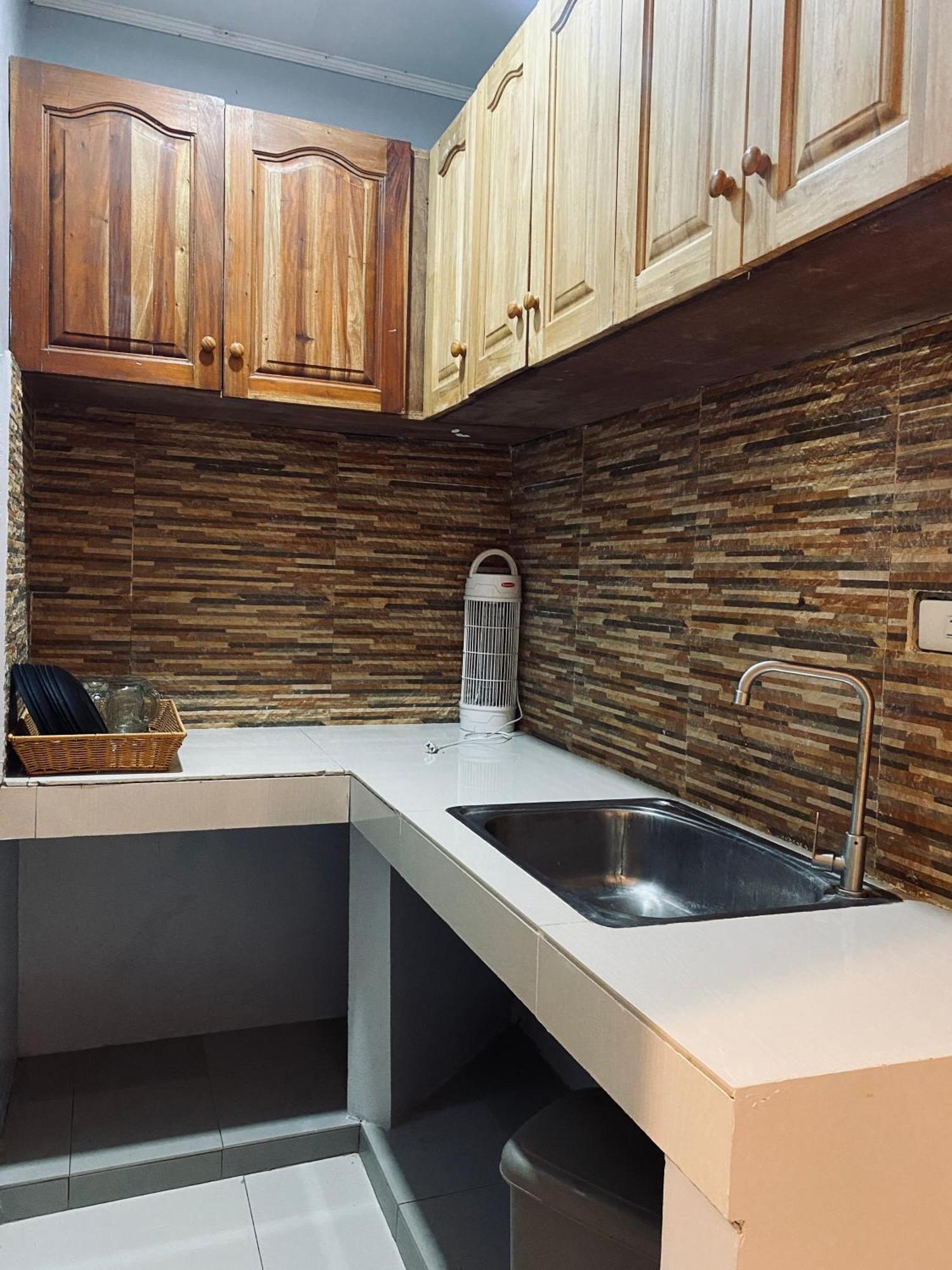 Lakayo Hillside Apartelle サンフアン エクステリア 写真